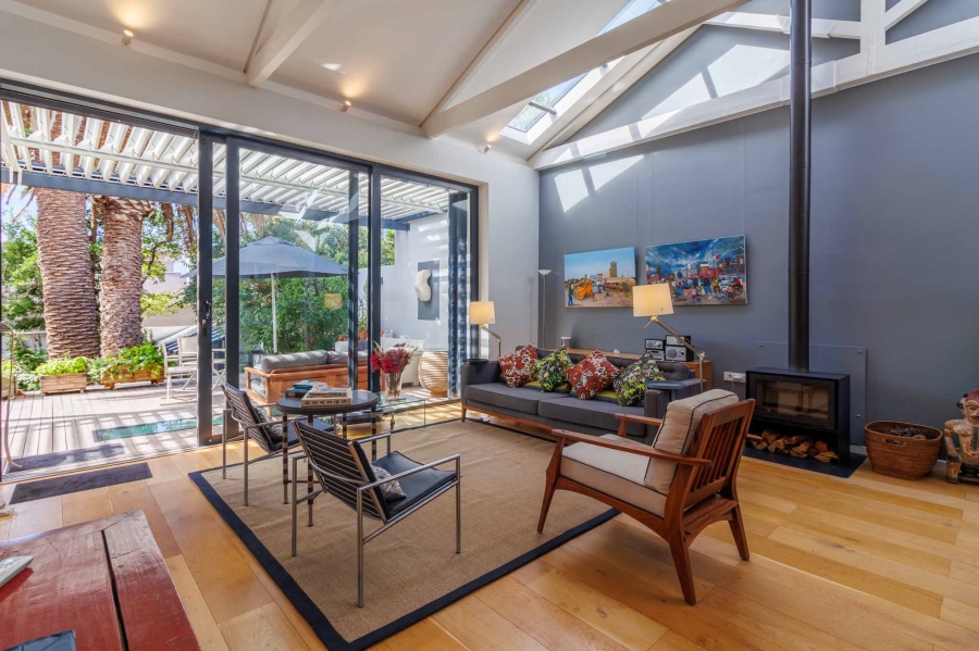 To Let 1 Bedroom Property for Rent in Tamboerskloof Western Cape